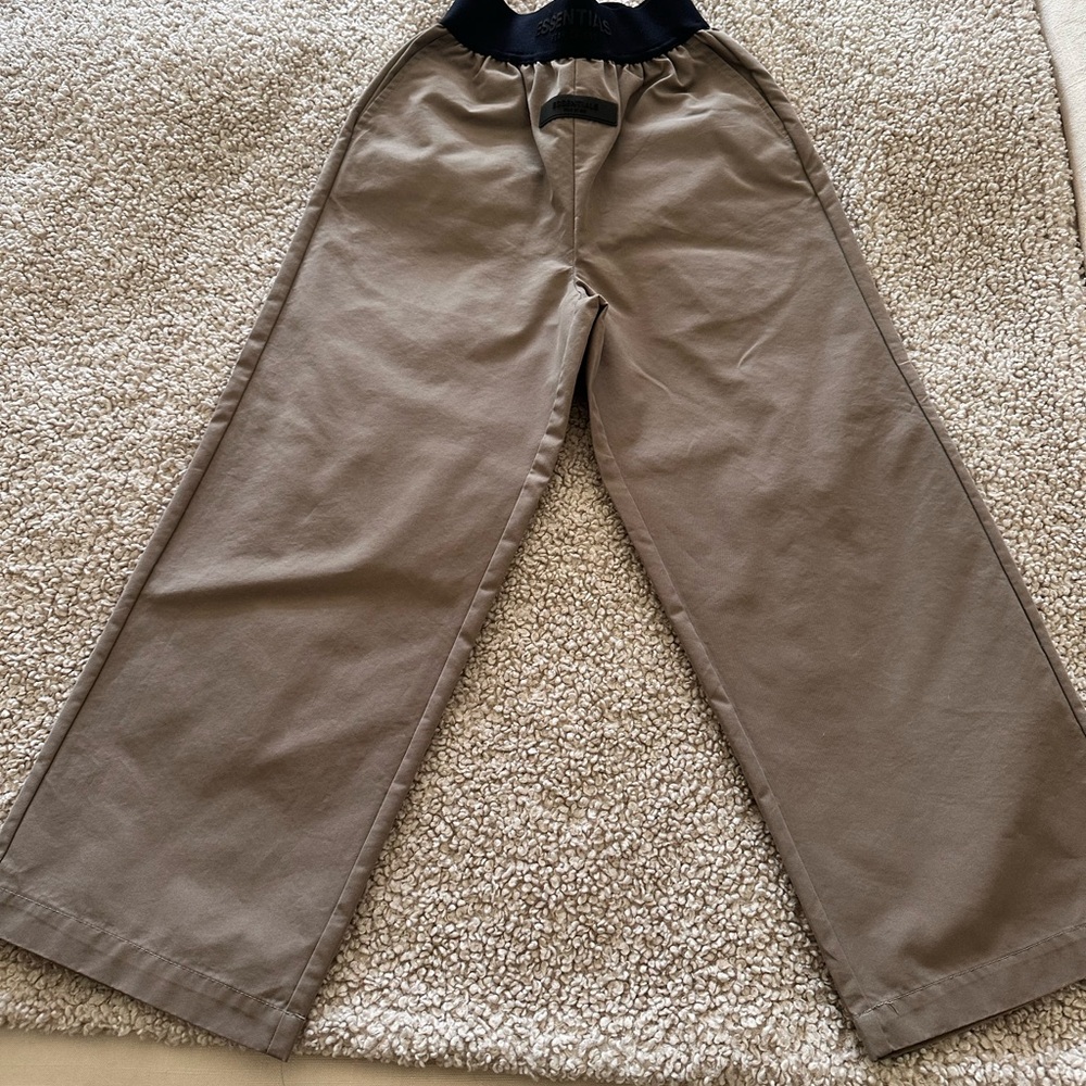 Essentials kids pants SZ 8 - Picture 7 of 10